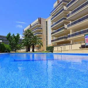 Rentalmar Ventura Village Apartment